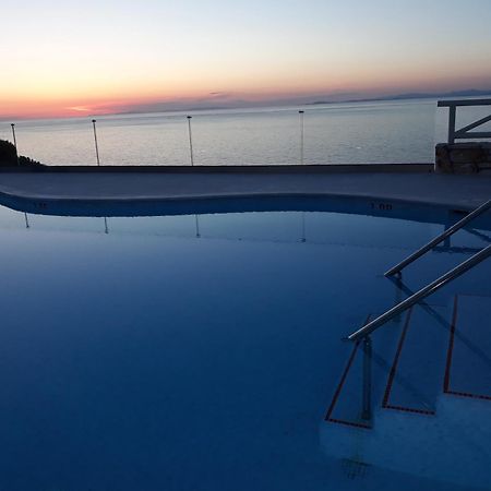 Villa Athina Ambrami 外观 照片
